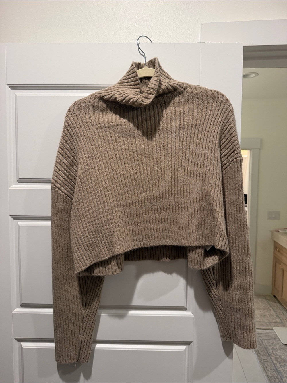 H&M Ribbed Cropped Turtleneck Sweater - Taupe